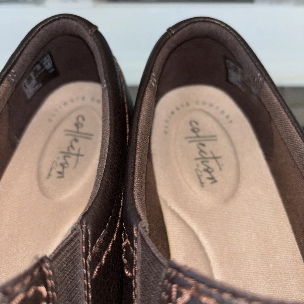 Clarks Shoes Women 9 M Brown Leather Buttons Slip On Comfort Flats 261400474065